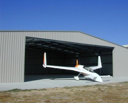 私人钢结构飞机库